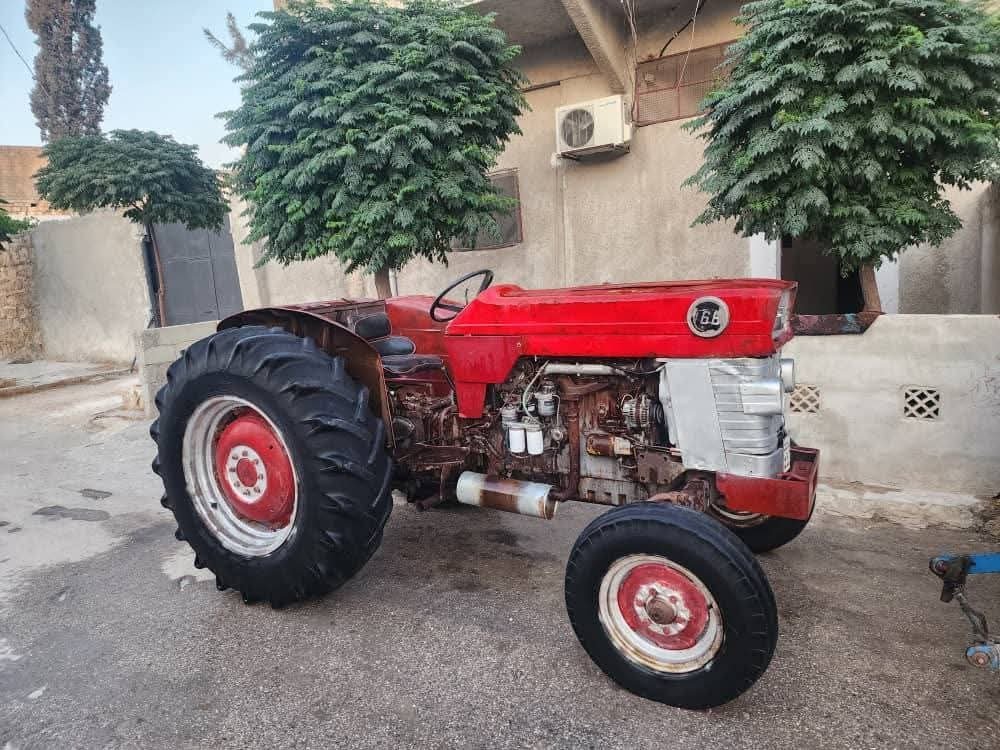 Buy and sell backhoe loaders and heavy equipment in Syria, available Terex tractor model 750, Syrian registered, available in Aleppo in excellent condition and best price