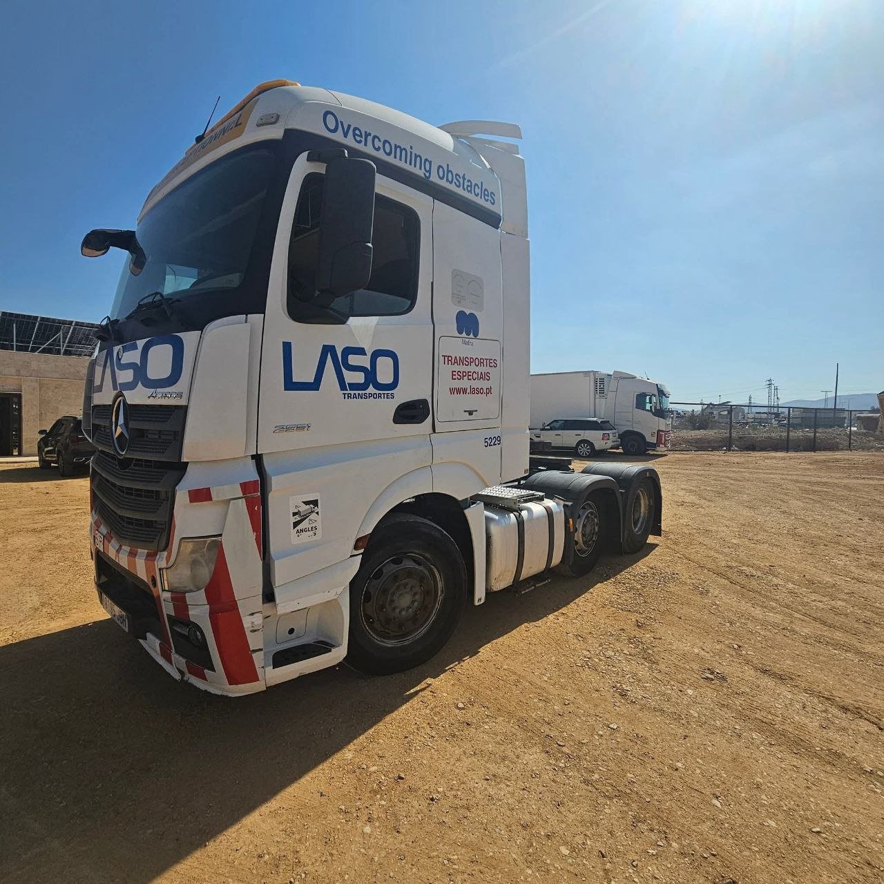 For sell harvester new Holland, TX65, Model 2000, Available in Egypt