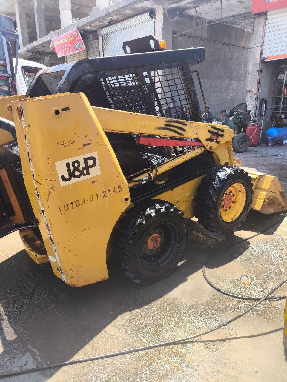 For sell harvester new Holland, TX65, Model 2000, Available in Egypt