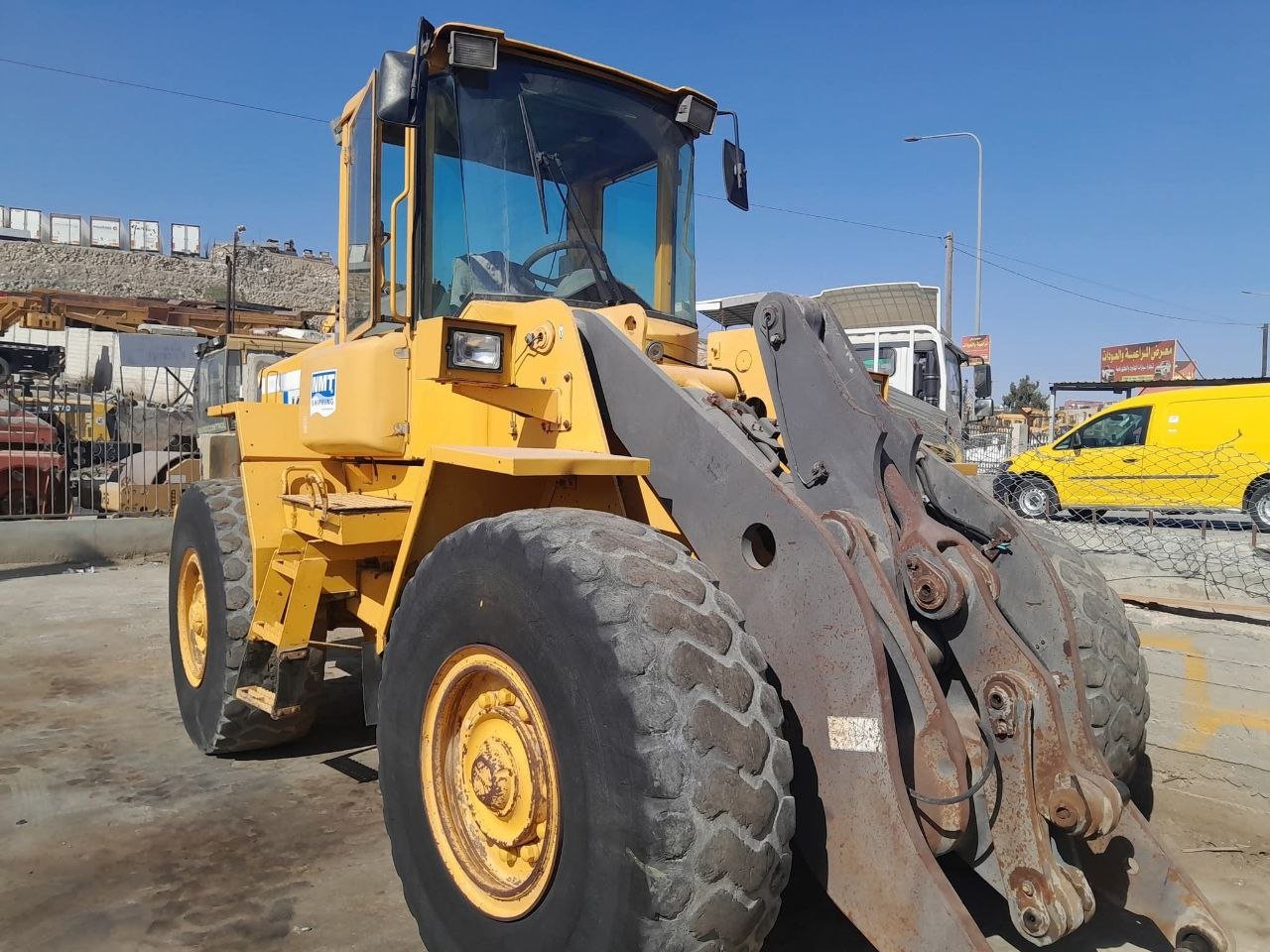 For sell harvester new Holland, TX65, Model 2000, Available in Egypt