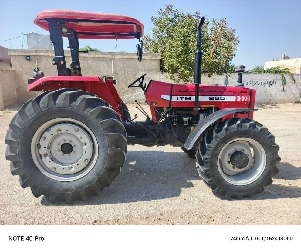 For sell harvester new Holland, TX65, Model 2000, Available in Egypt