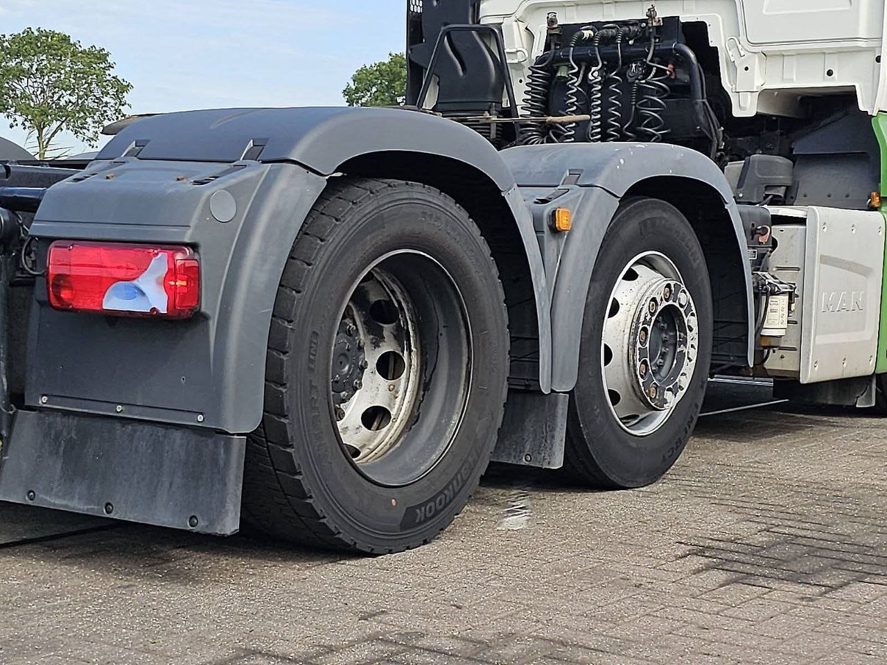 MAN TGX 500 Truck car head, 2019 model, springs and proximity system, located in Assiut, used trucks for sale in Egypt