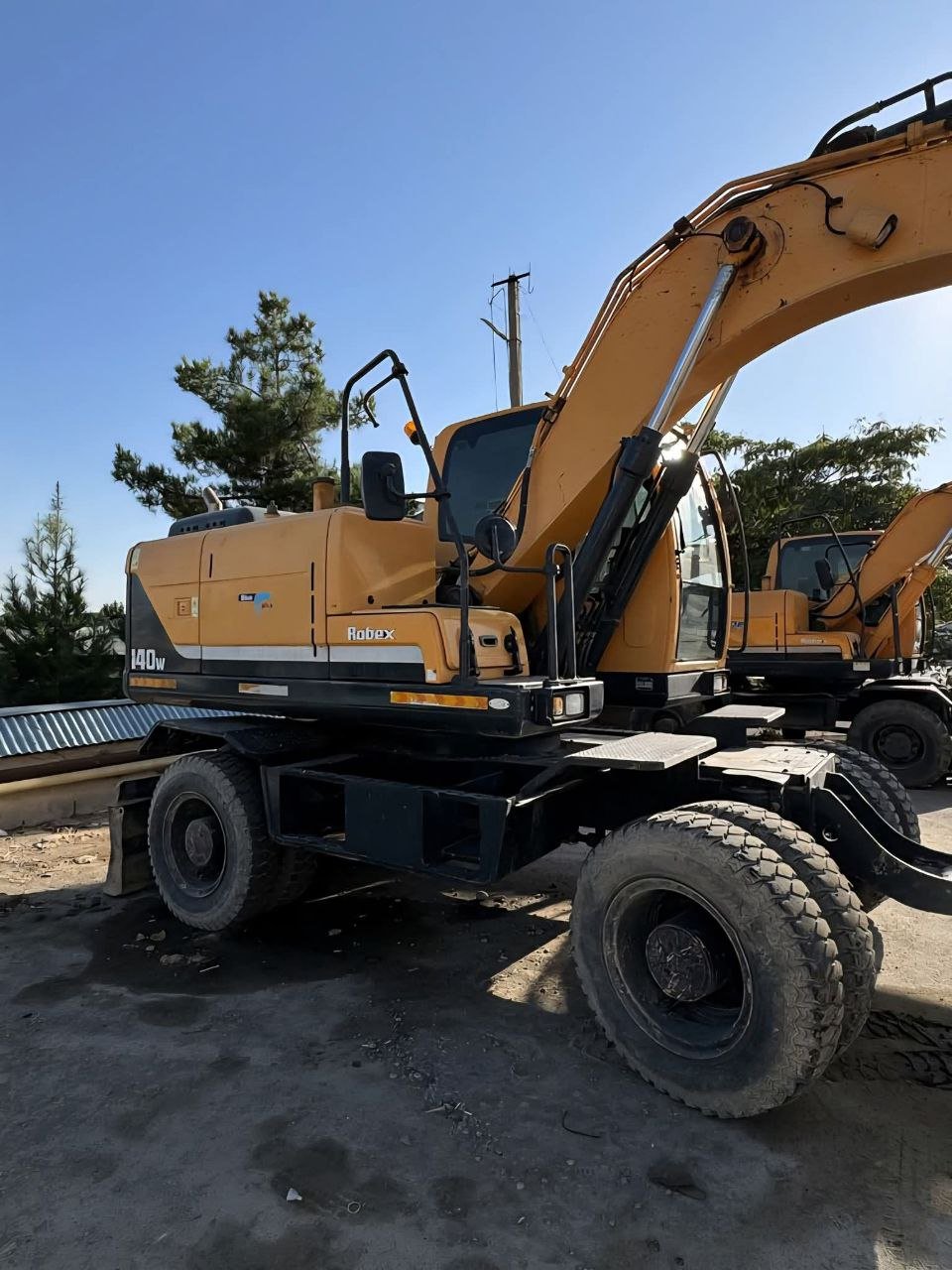 🚜 Hyundai R140W-7 Wheeled Excavator Model 2017 Located in Mahalla al-Kubra