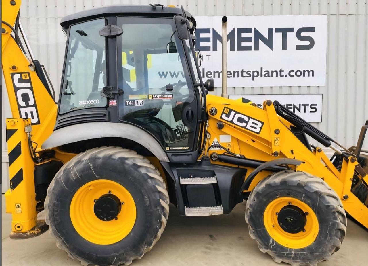 JCB 3CX Loader Model 2015 Location Cairo