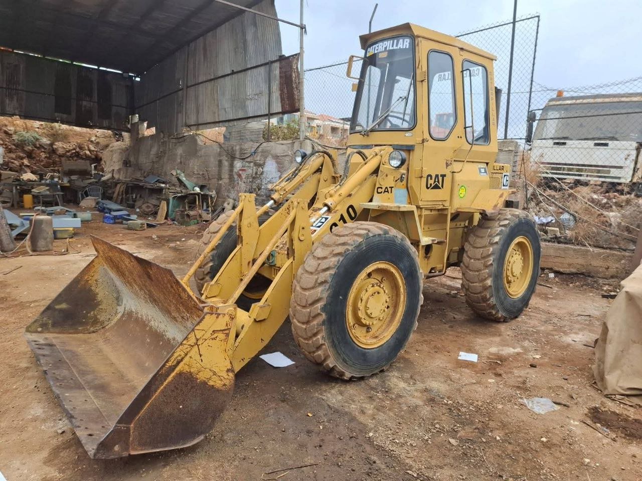 CAT 910 Loader Model 1988 European Import Location Ismailia