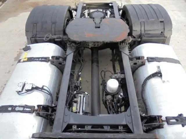 رأس سيارة شاحنة Volvo 420 مديل 2017 وارد أوروبي مجمرك تواجد الاسكندرية, بيع شاحنات نقل ثقيل بالتقسيط مصر