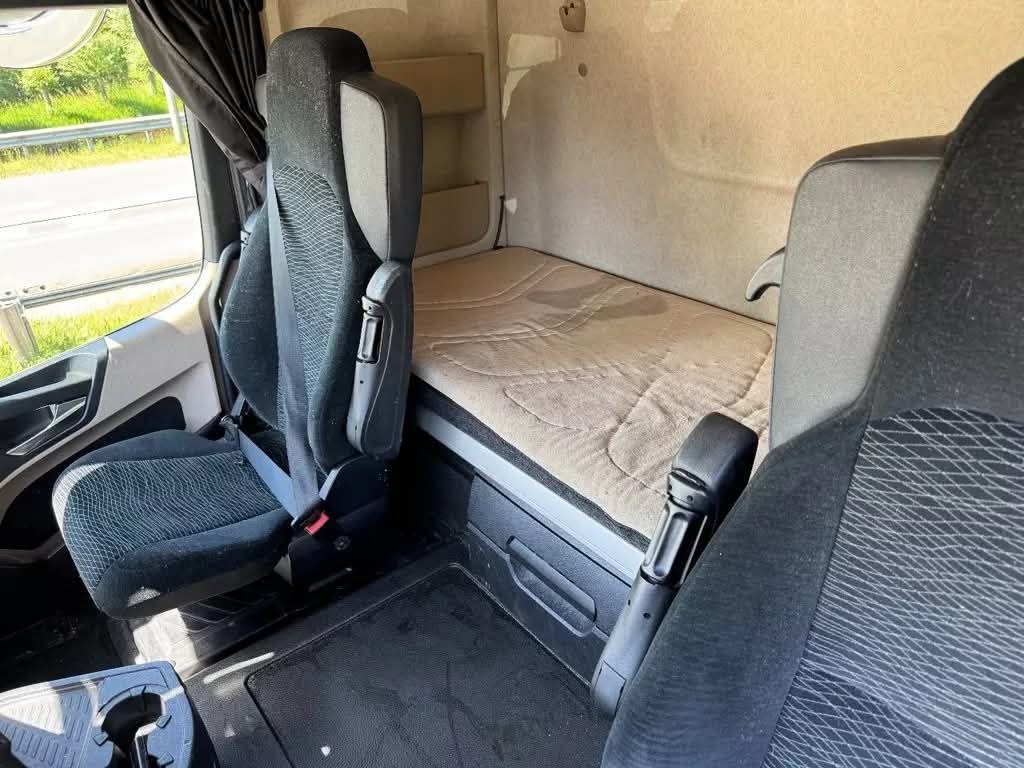 رأس سيارة شاحنة مرسيدس Actros 1840 مديل 2016 وارد أوروبي مجمرك , تتواجد القاهرة, سوق المعدات الثقيلة في مصر