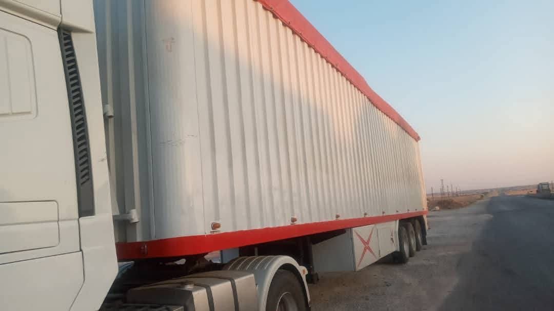 Iveco Trailer 2011 Model, Length 15m Width 2.80m Side Height 3m, Located in Aswan, Cargo Transport Trailers Across Egyptian Cities