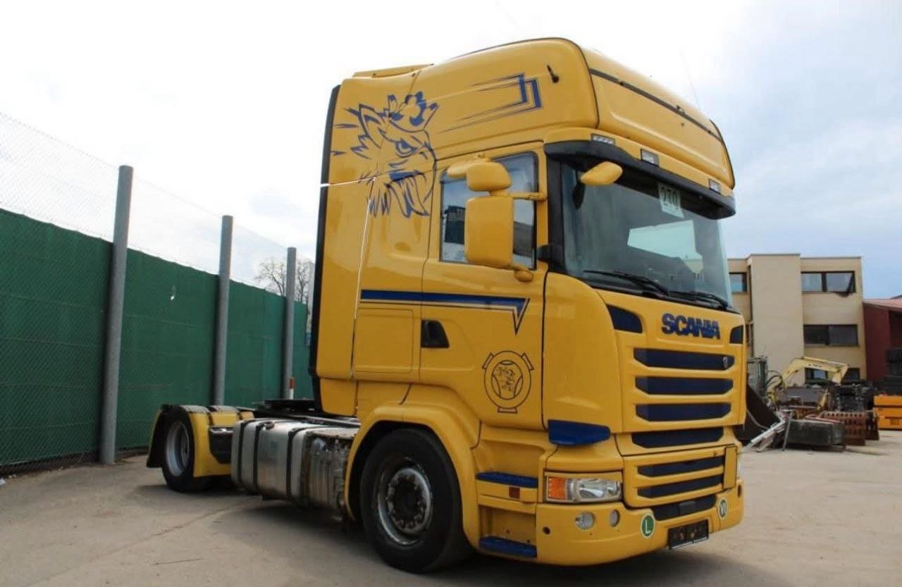 Scania R490 Lowdeck 4x2 Euro 6 Truck car headfor Sale in Cairo, 2017 Model, Trucks Imported from the Gulf to Egypt