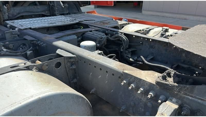 Volvo 500 Truck car head, 2015 Model, European Imported & Cleared, Located in Aswan, Heavy Truck Sales Platforms in Egypt