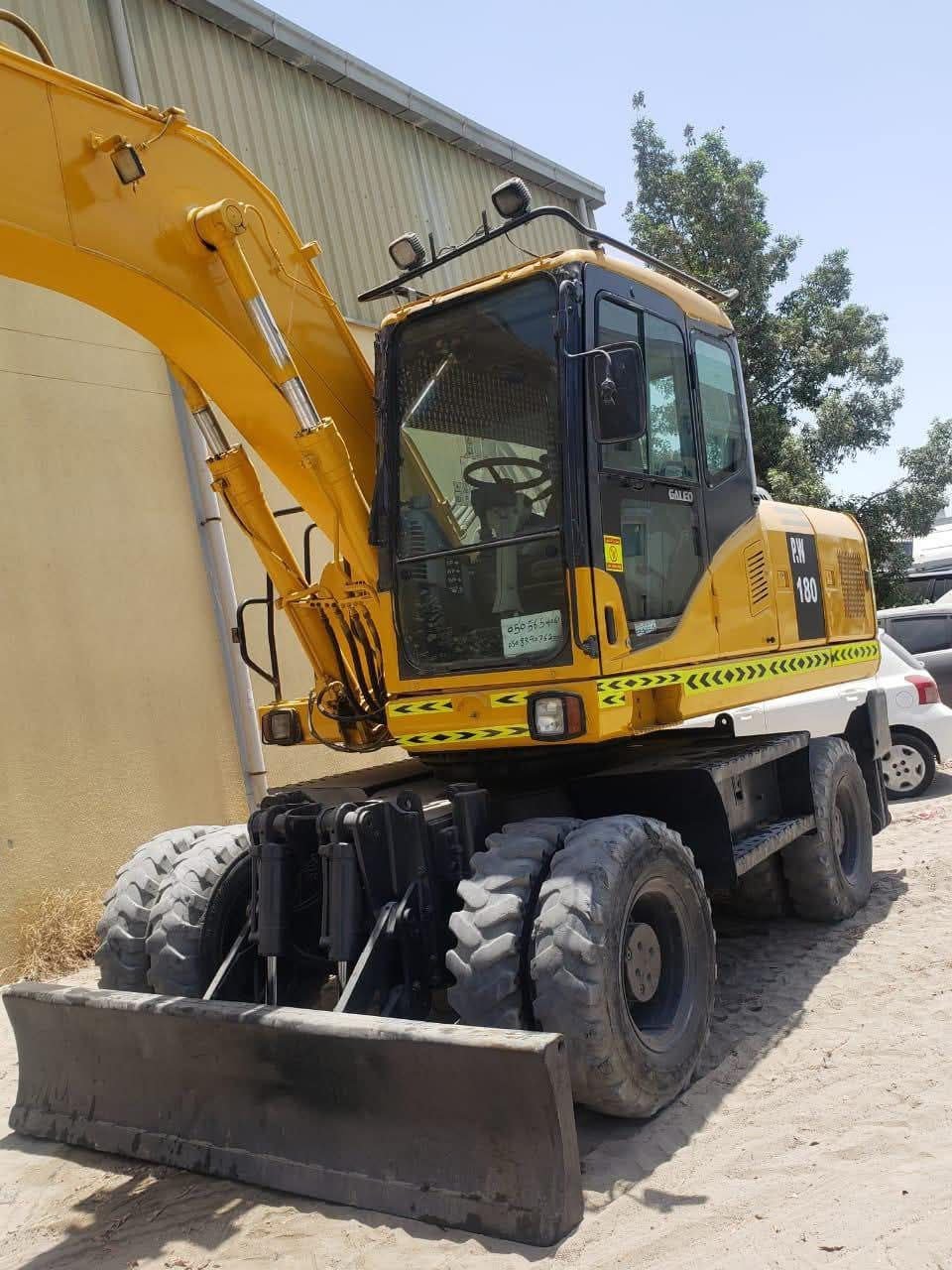 Komatsu PC180 Excavator, 2018 European Import, Located in Egypt, Buy and Sell Excavators in Egypt