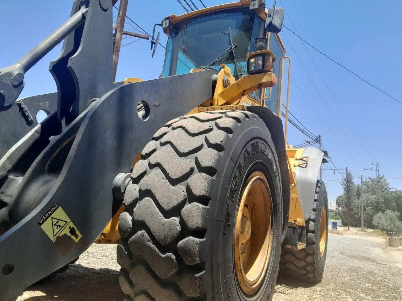 VOLVO L90E Loader, French Import, Customs Cleared, Located in Cairo, Buy and Sell Loaders in Egypt