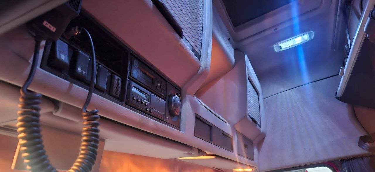 Volvo Trailer for Sale in Egypt, 2016 Volvo 450 European Imported and Cleared Trailer, Located in Cairo, Heavy Equipment Prices