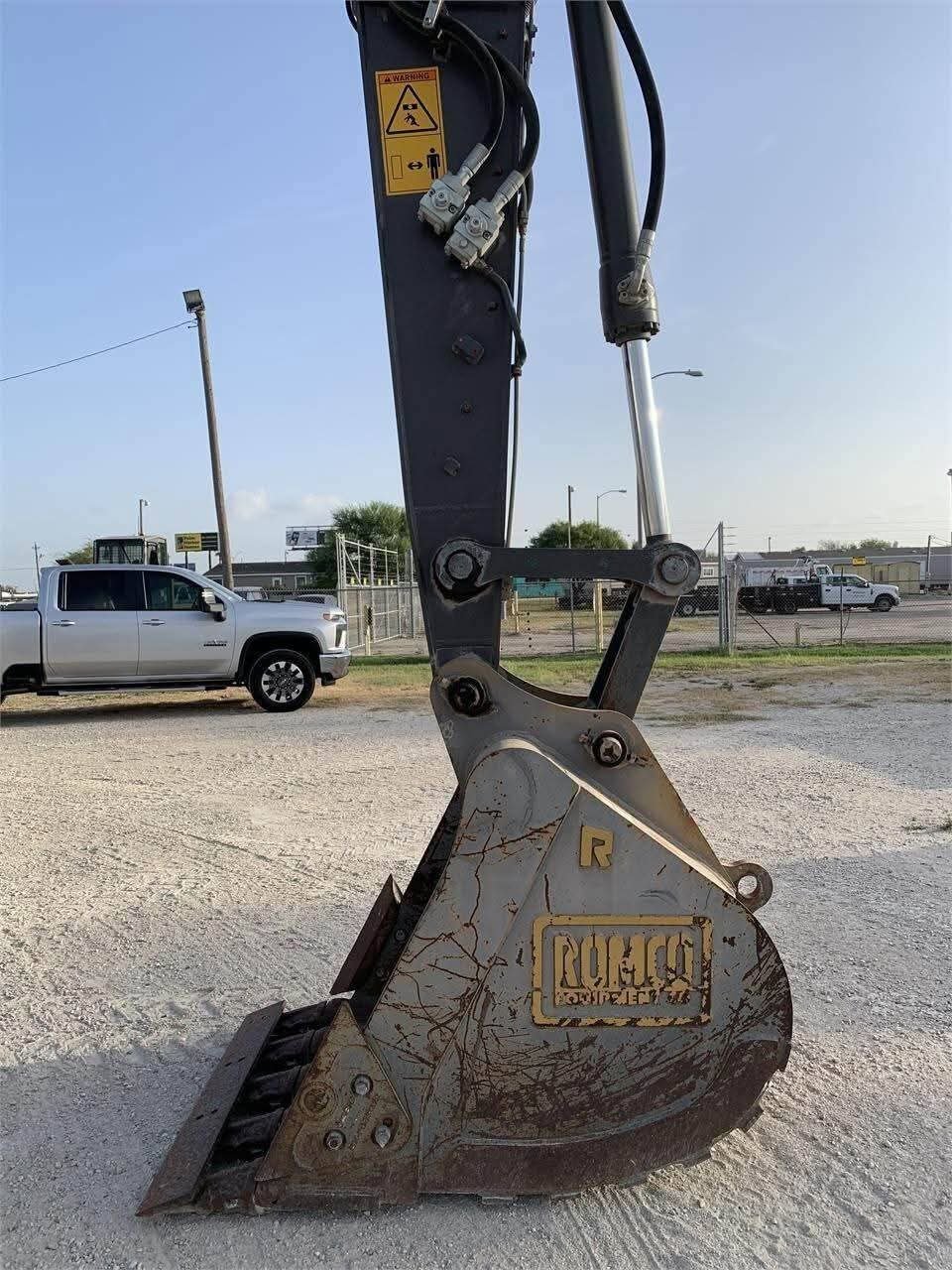 Volvo Excavator for Sale in Giza, Volvo EW180E Wheel Excavator 2019 Almost New – Ready for Immediate Work, Located in Giza