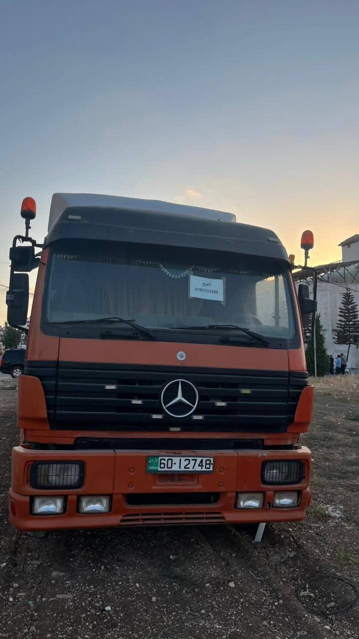 Mercedes Crane for Sale in Damanhour, Mercedes Winch 2683 Model 1980 Located in Damanhour, Cranes for Sale Egypt