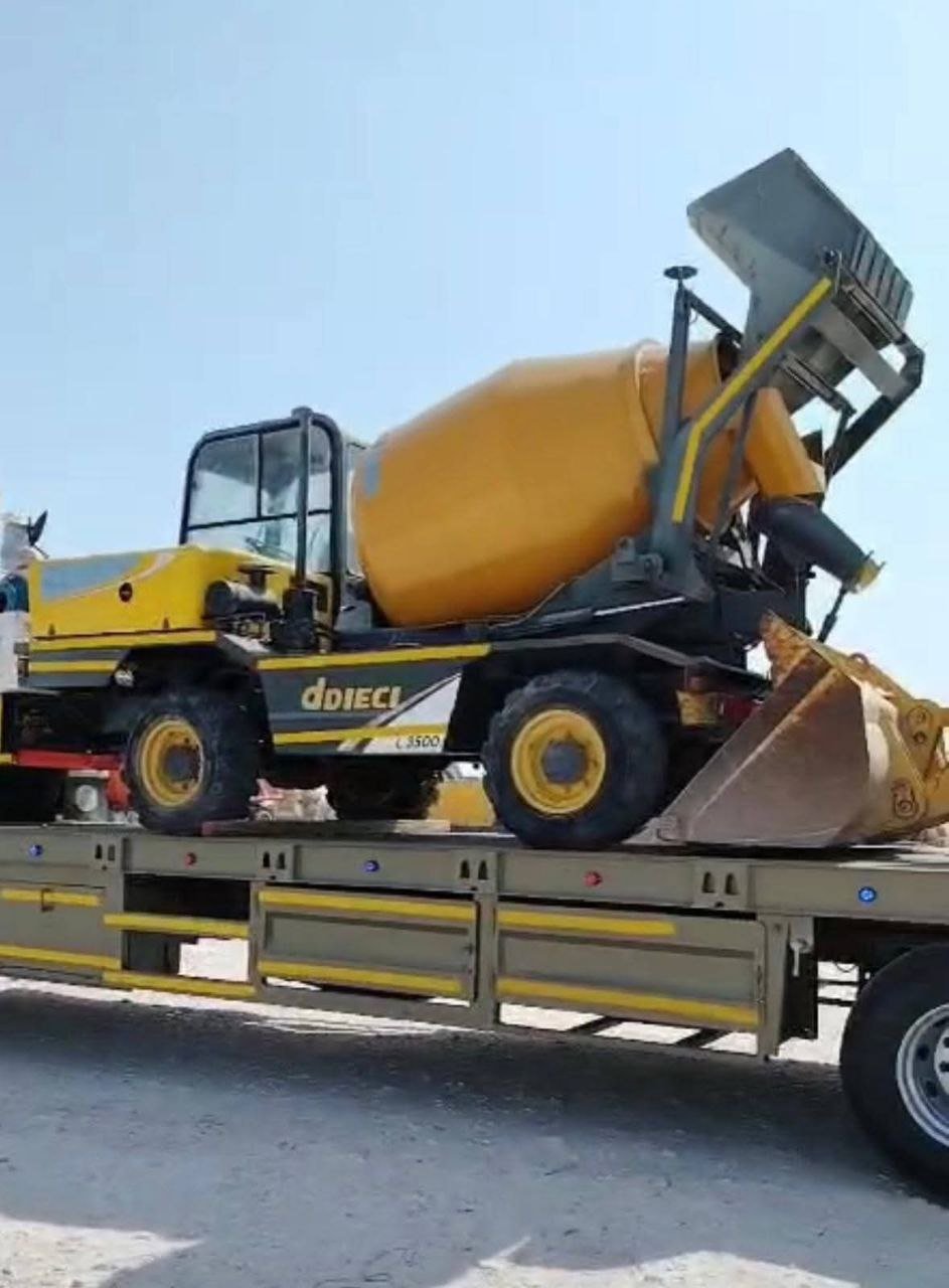dieci Mixer for Sale in Alexandria, Dieci Mixer Model CM04 Year 2007 Located in Cairo, Heavy Equipment Market Egypt