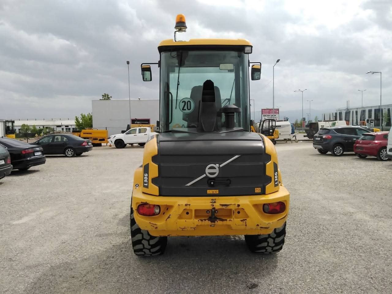 Caterpillar Loader for Sale in Alexandria, VOLVO L30G Loader 2015 Located in Alexandria, Heavy Equipment Market Egypt