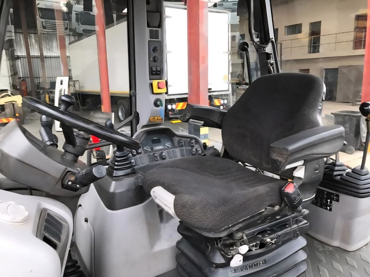 Volvo Loader + Backhoe for Sale in Cairo, Volvo BL70 2017 Model Located in Cairo