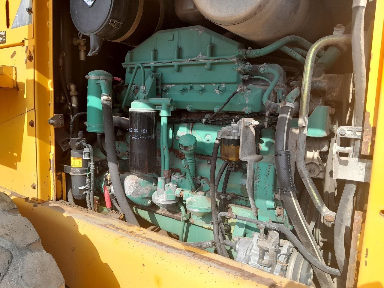 Volvo Loader for Sale in Assiut, Volvo L90 D Loader Model 2000 Imported from Europe Fully Inspected Located in Assiut, Largest Arab Market for Loaders