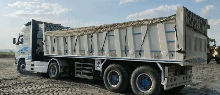 Volvo Trailer for Sale in Giza, Volvo Trailer Model 460 1998 Located in Giza, Trailer Market in Egypt