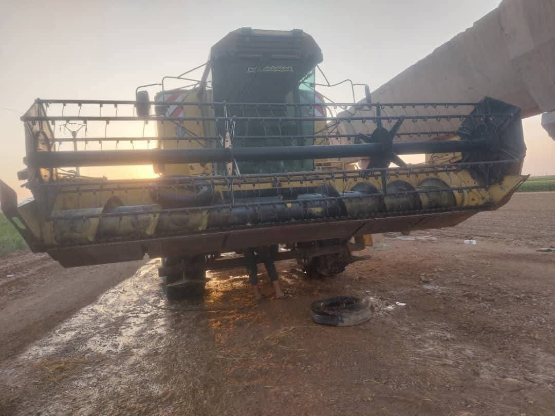 للبيع حصادة نيو هولاند في طنطا، هارفستر New Holland TX34 موديل 1993، تواجد طنطا، أسعار منافسة للمعدات الزراعية الثقيلة