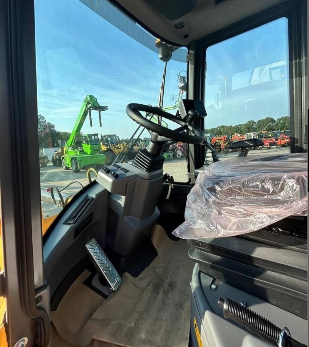 Volvo Loader for Sale in Alexandria, 2024 VOLVO L30, Located in Alexandria, Latest Deals on Heavy Loaders and Equipment