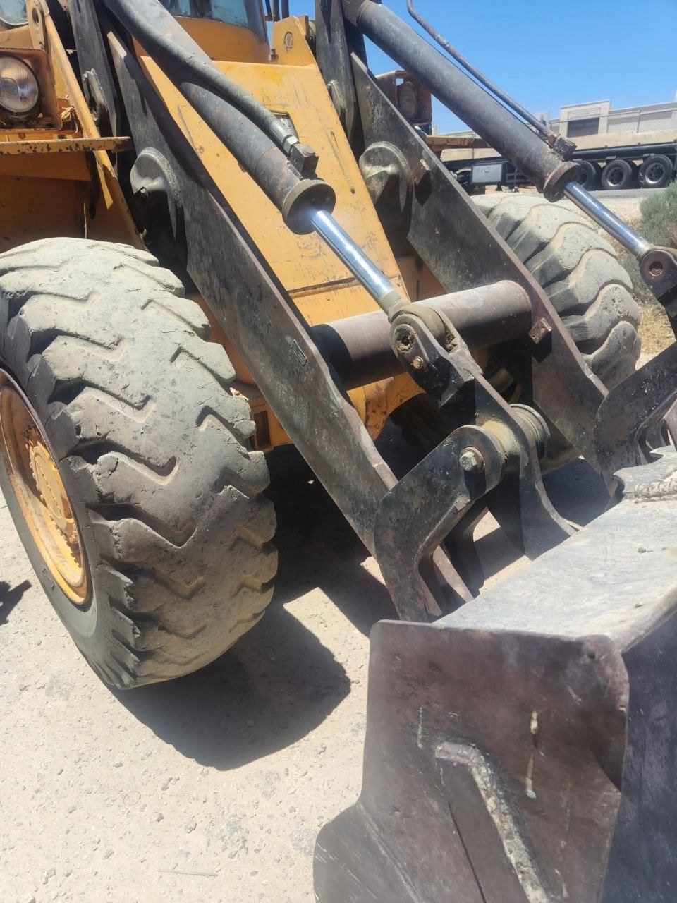 JCB Loader for Sale in Damietta, 2003 JCB 70, Located in Damietta, Best Deals on Heavy Loaders and Equipment