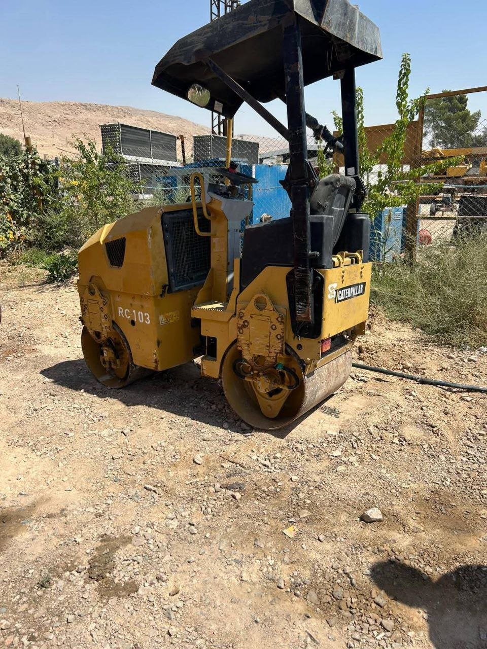 CAT Roller for Sale in Ismailia, CAT RC103 Model 2006, Located in Ismailia, Buy Heavy Equipment at the Best Prices