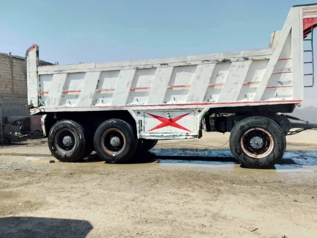 MAN Trailer for Sale in Giza, 2009 MAN Trailer Length 4 in Good Condition, Located in Giza, Best Deals on Trucks and Heavy Equipment