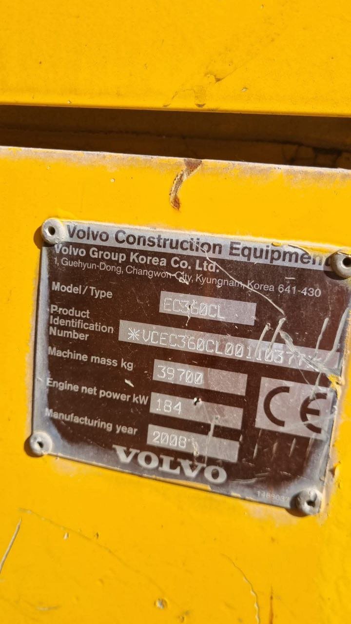 Volvo Excavator for Sale in Egypt, Volvo Excavator 360 Model 2008 Located in Alexandria, Heavy Equipment Market in Egypt