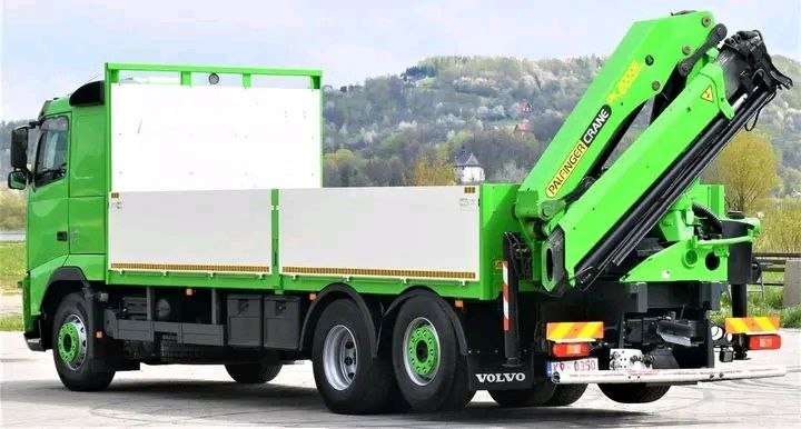 Volvo Crane for Sale in Egypt, 2020 Volvo 420 Model in Excellent Condition, Located in Cairo, Best Heavy Lifting Equipment Deals