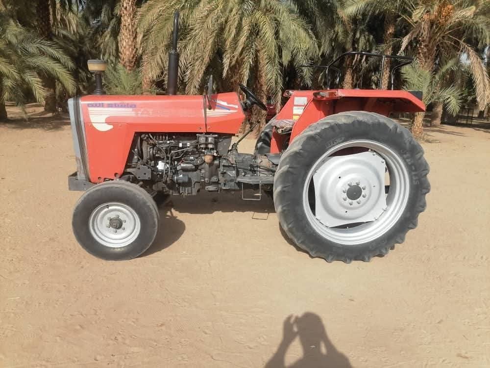 Massey Tractor for Sale in Egypt, Massey 160 Tractor 2002 Model in Excellent Condition, Located in Damietta, Best Agricultural Equipment Deals