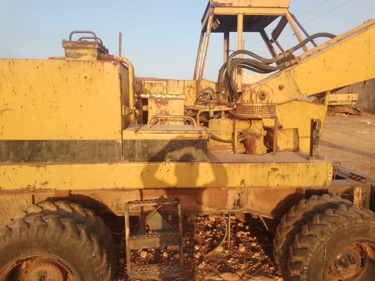 Caterpillar Excavator for Sale in Egypt, Caterpillar 214 2010 Model, Located in Giza, Heavy Equipment Deals