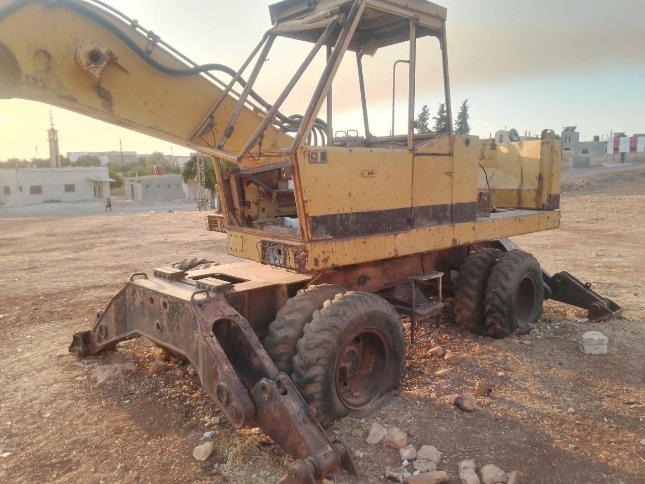 Caterpillar Excavator for Sale in Egypt, Caterpillar 214 2010 Model, Located in Giza, Heavy Equipment Deals