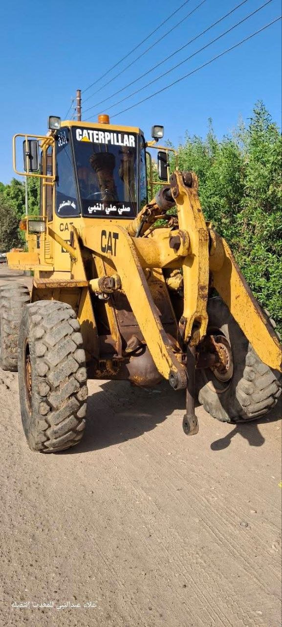 Caterpillar loader for sale in Egypt, Caterpillar 926 model 1988 located in Alexandria, the best site for selling heavy equipment in Egypt.