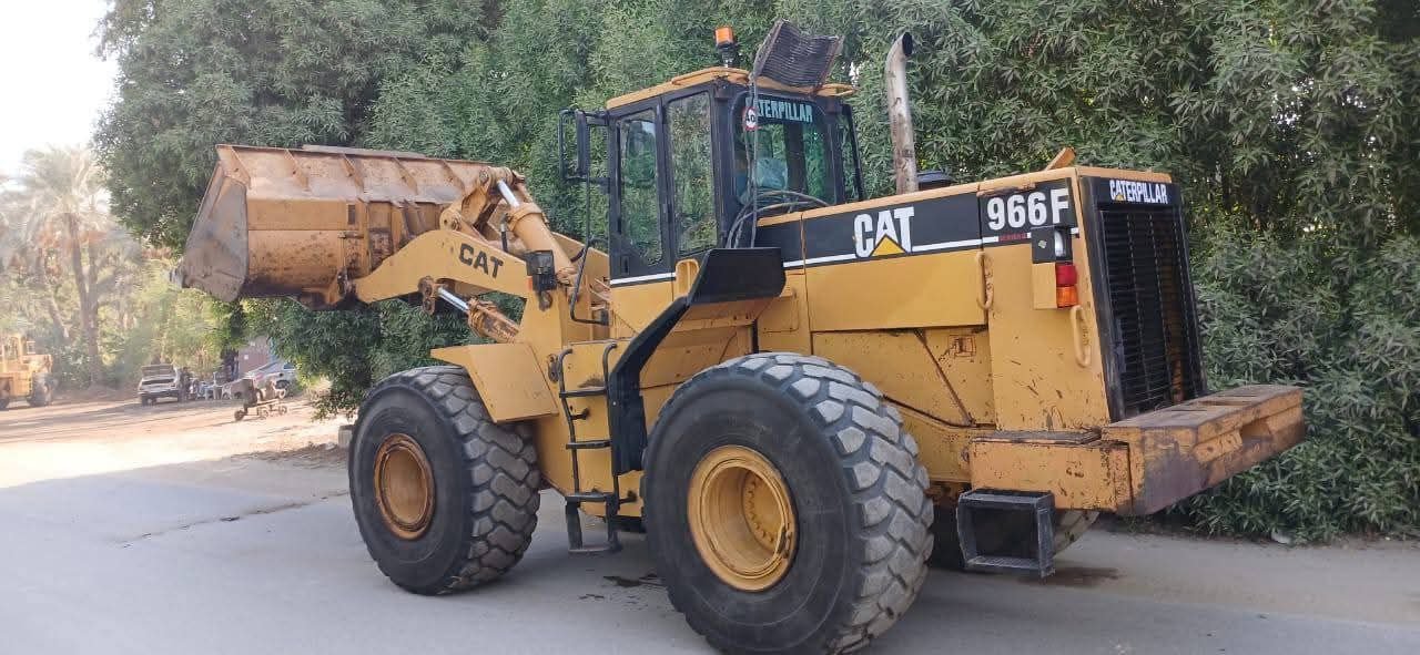 Caterpillar loader for sale in Egypt, Caterpillar 960 model 1999 located in Alexandria, the best site for selling heavy equipment in Egypt.