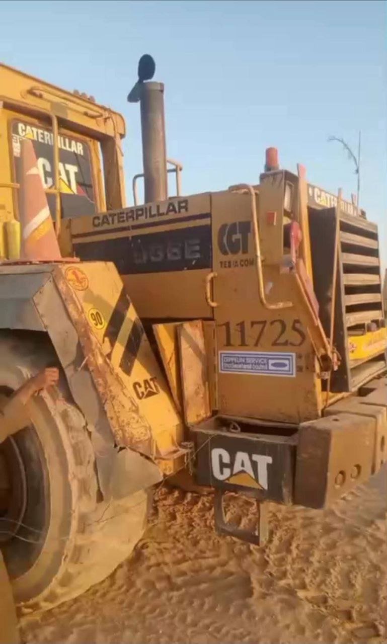 Caterpillar loader for sale in Egypt, Caterpillar 66E model 1990 located in Alexandria, the best site for selling heavy equipment in Egypt.
