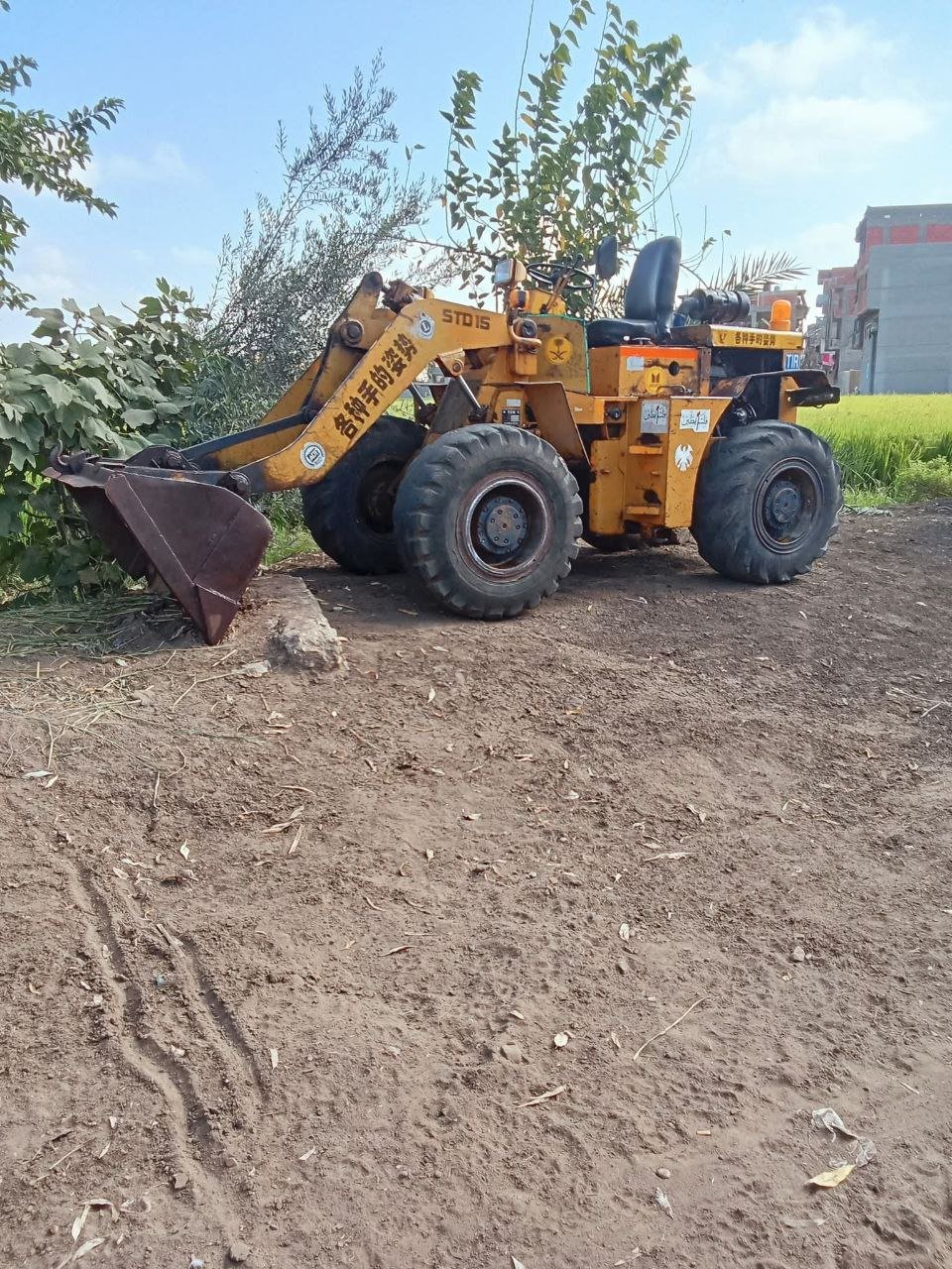 TCM loader for sale in Egypt, TCM 15 model 2002 located in Giza, the best site for selling heavy equipment in Egypt.