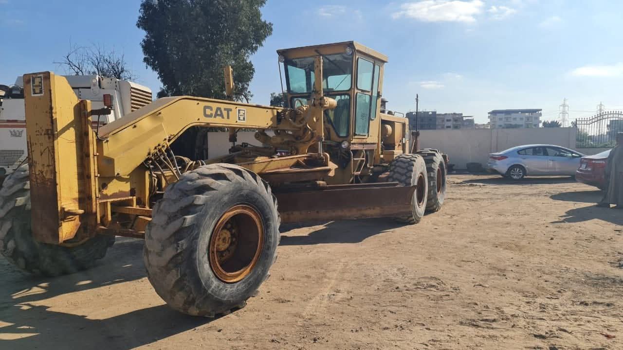 جريدر كاتربيلر للبيع في مصر، كاتربيلر 14G موديل 1986 تواجد القاهرة، افضل موقع لبيع المعدات الثقيلة في مصر
