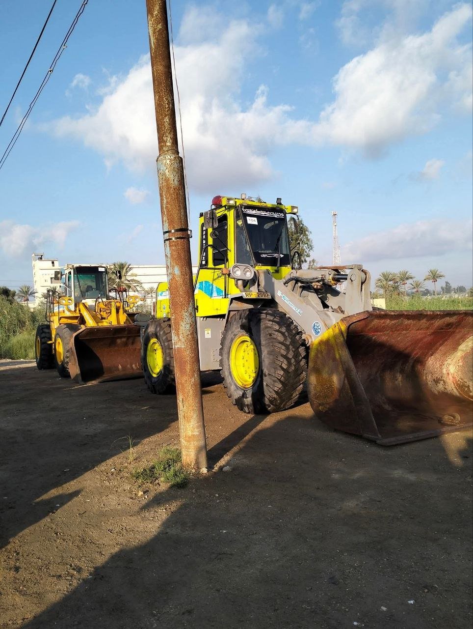 Kawasaki loader for sale in Egypt, Kawasaki 70 model 1995 located in Alexandria, the best site for selling heavy equipment in Egypt.
