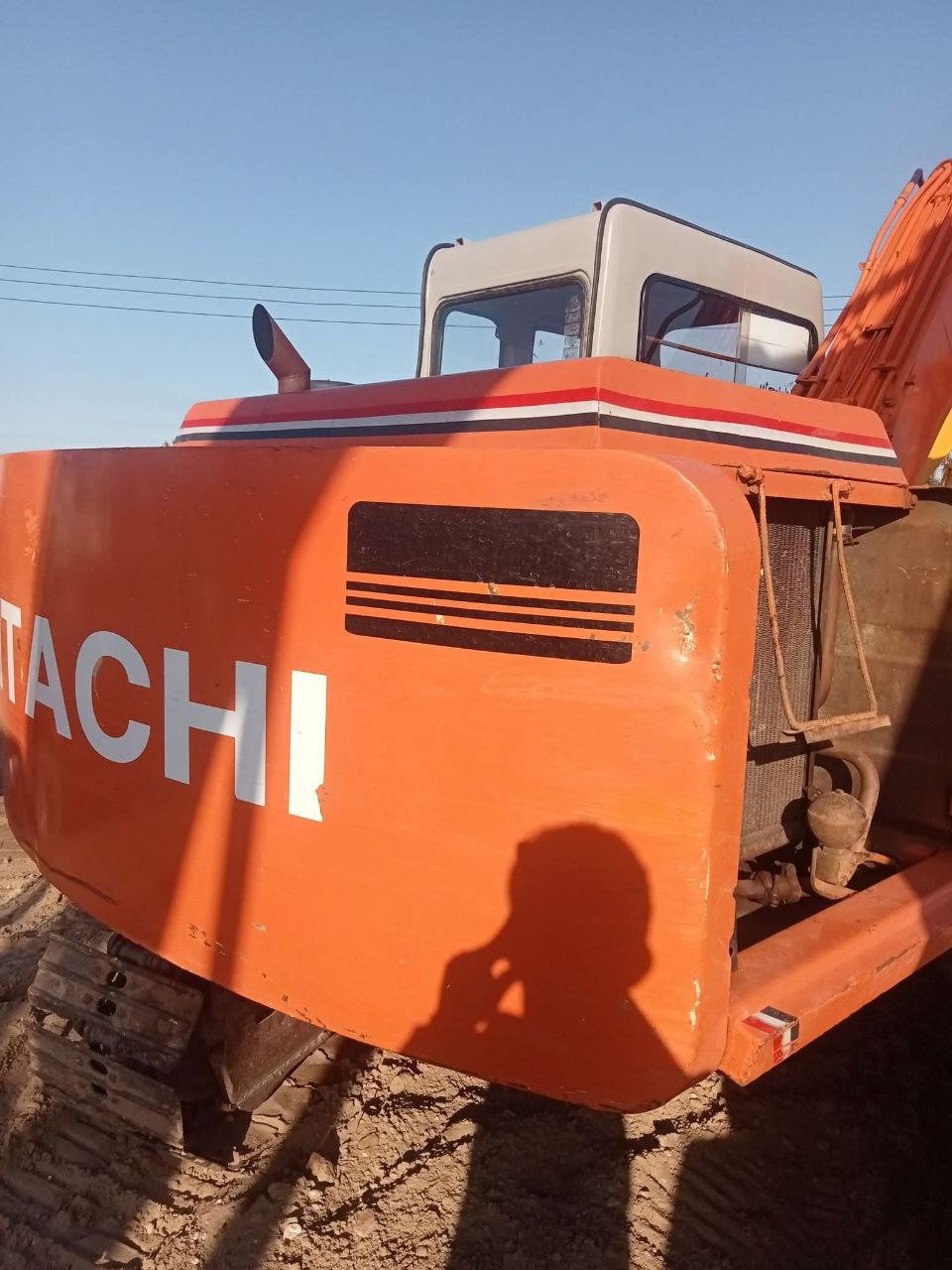 حفار Hitachi للبيع في مصر، Hitachi 120 موديل 2011 تواجد القاهرة، افضل موقع لبيع المعدات الثقيلة في مصر