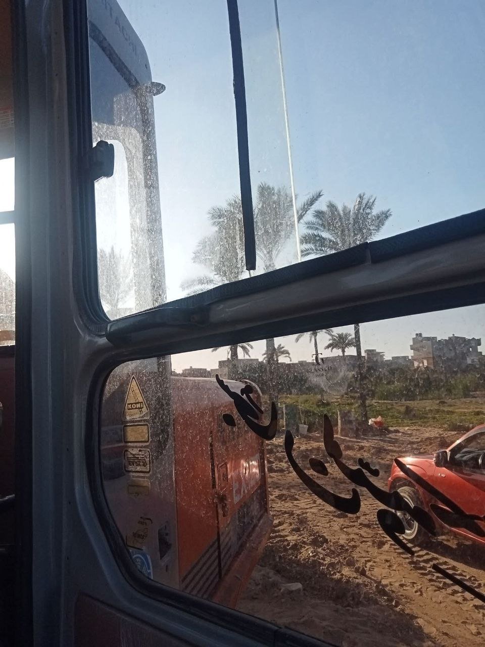 حفار Hitachi للبيع في مصر، Hitachi 120 موديل 2011 تواجد القاهرة، افضل موقع لبيع المعدات الثقيلة في مصر