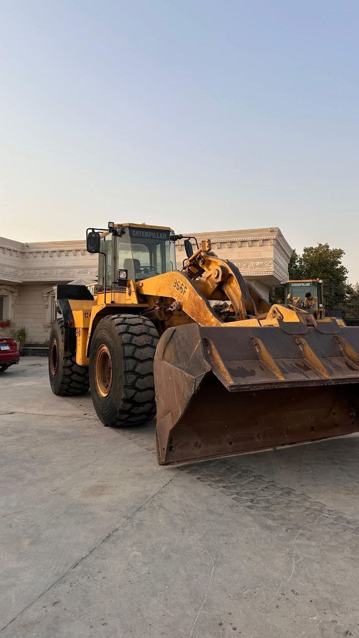 Caterpillar loader for sale in Egypt, Caterpillar 966F model 1998 located in Cairo, the best site for selling heavy equipment in Egypt.