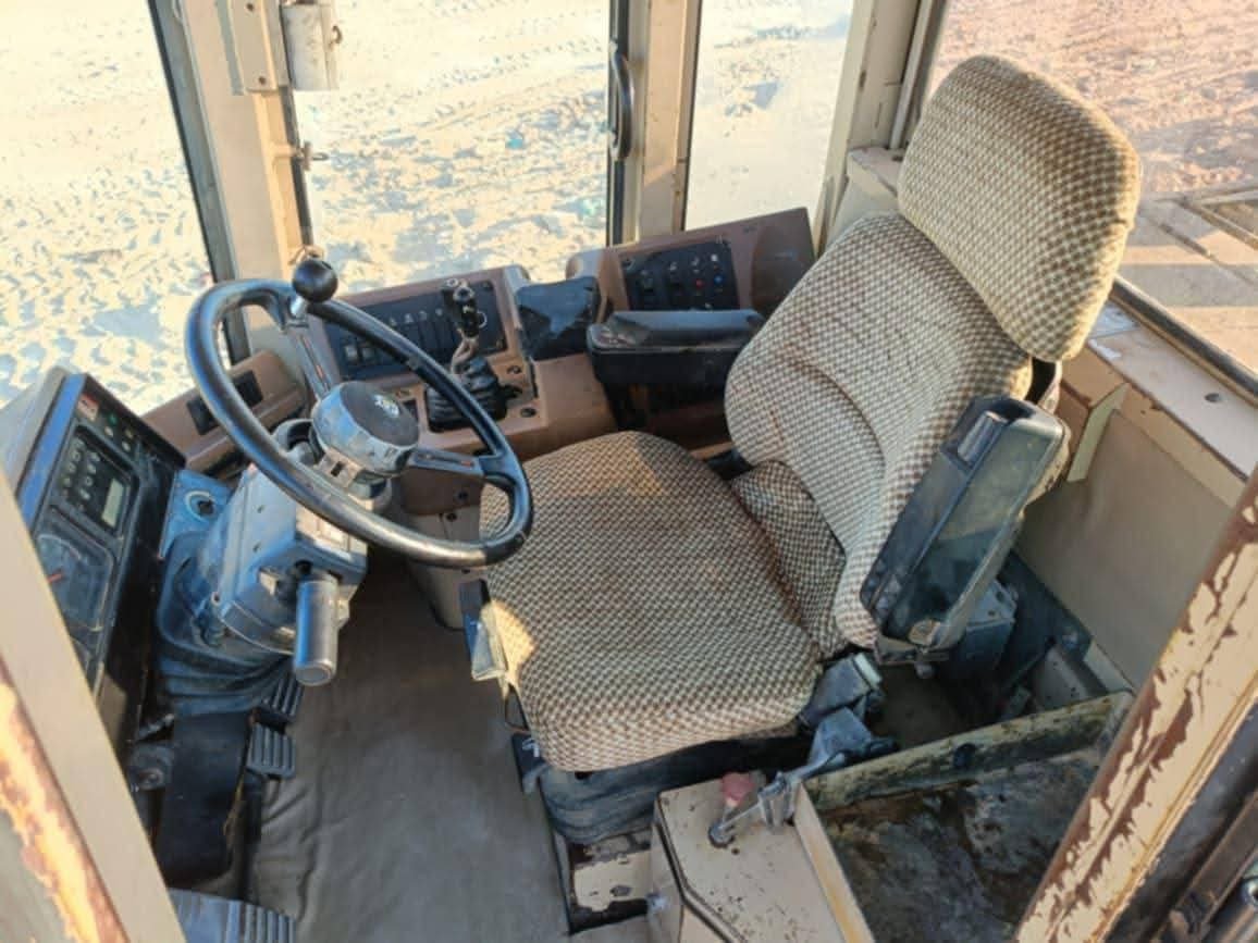 Caterpillar loader for sale in Egypt, Caterpillar 966F model 1997 located in Cairo, the best site for selling heavy equipment in Egypt.