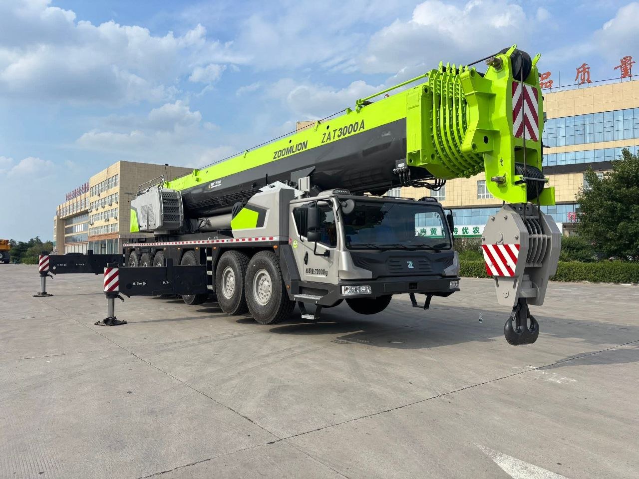 رافعة ZoomLion للبيع في مصر، ZoomLion ZAT3000A موديل 2019 تواجد اسكندرية، افضل موقع لبيع المعدات الثقيلة في مصر