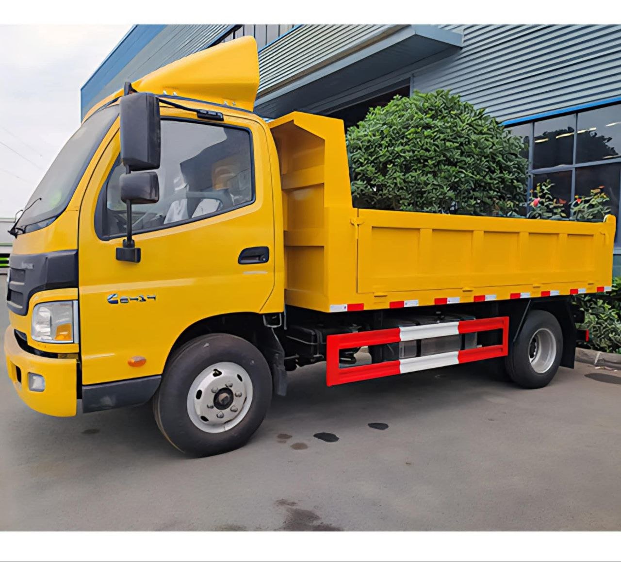 Photon truck for sale in Egypt, Photon 141 model 2001 available in Mansoura, the best site for selling heavy equipment in Egypt