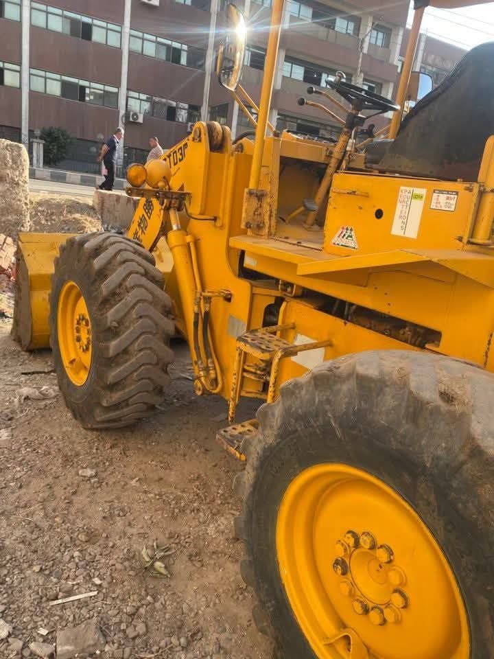 TCM loader for sale in Egypt, TCM 30 model 1990 located in Mansoura, the best site for selling heavy equipment in Egypt