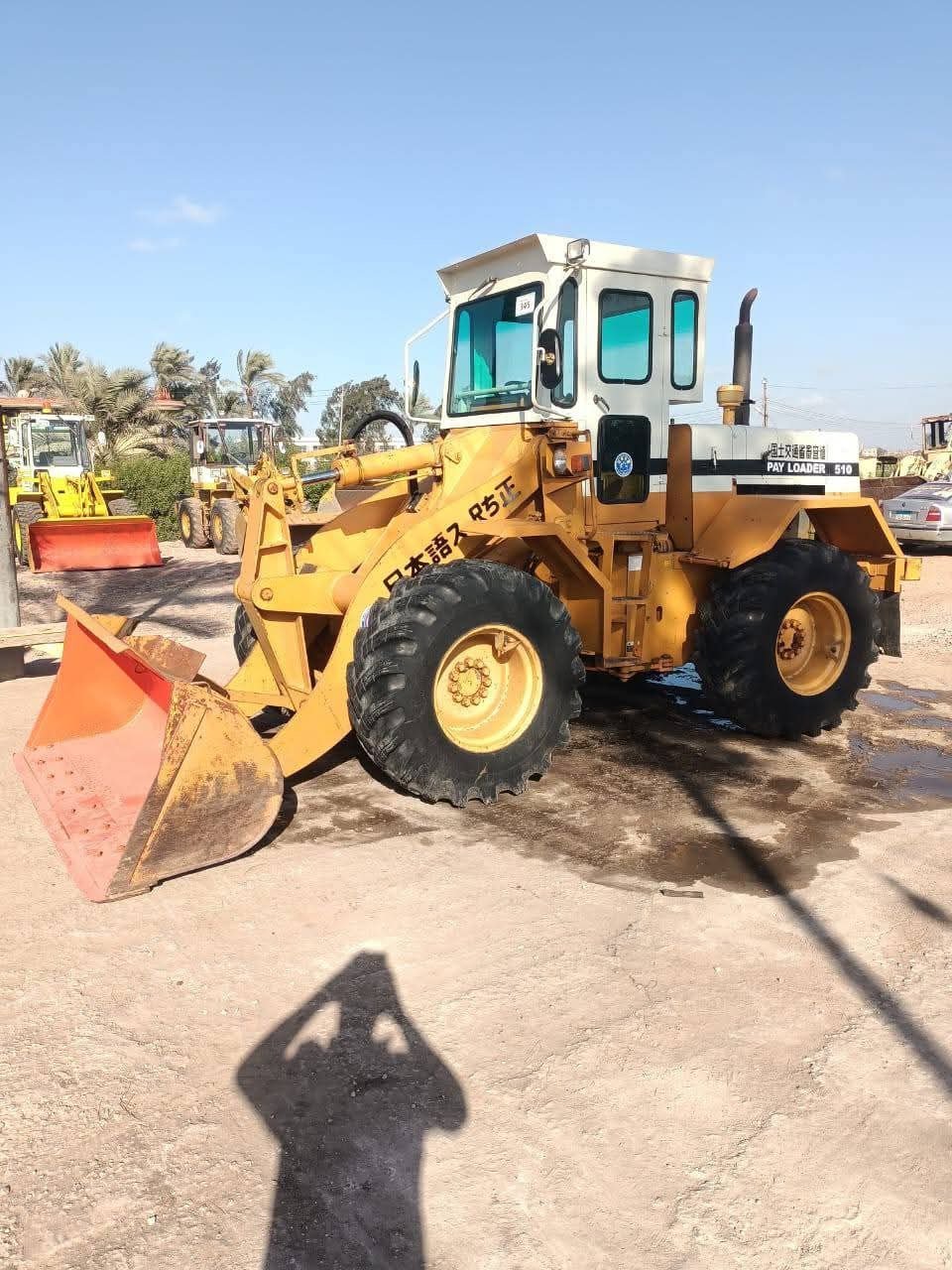 Komatsu loader for sale in Egypt, Komatsu 510 model 2003 located in Cairo, the best site for selling heavy equipment in Egypt