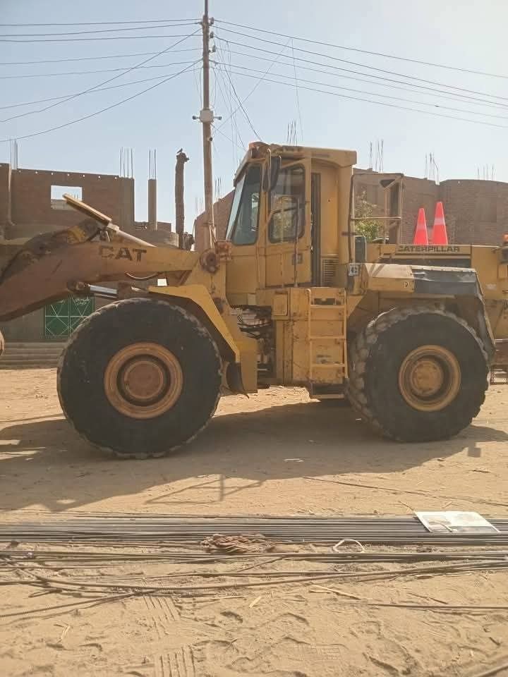 Caterpillar loader for sale in Egypt, Caterpillar 66E, 1998 model, located in Giza. The best site for selling heavy equipment in Egypt.