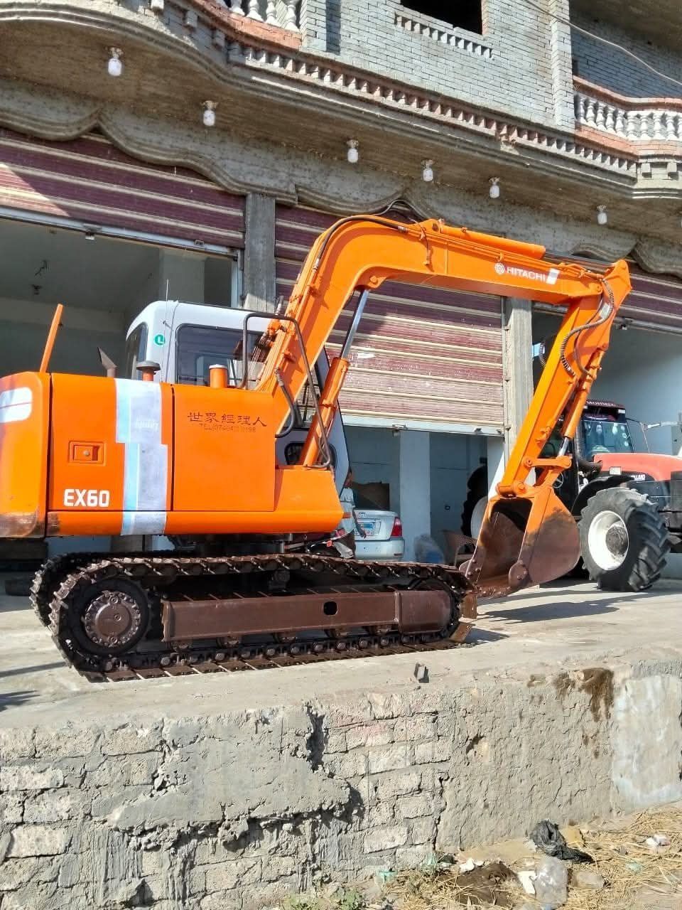 حفار كوماتسو للبيع في مصر، كوماتسو 60 موديل 2010 تواجد المنصورة، افضل موقع لبيع المعدات الثقيلة في مصر